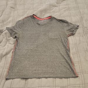 Charcoal Gray With Exposed Red Hem Men's Short Sleeve Tee Size M!